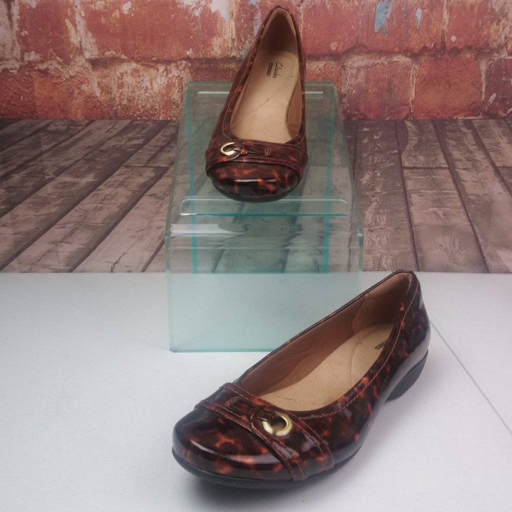 Clarks Tortise Shell Ballet Flats Size 8.5